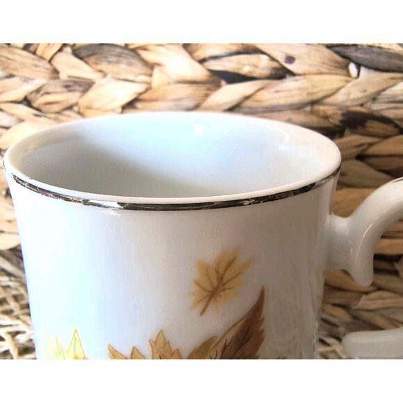 Royalton China Co. Leaf Mug, Fine China, Made in Japan Translucent Porcelain EUC - Picture 6 of 9